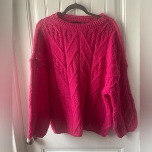 Vero Moda size small 
Women’s sweater